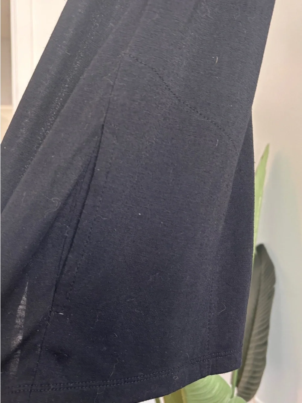 Black Racerback V-Neck Tank Top - Picture 4 of 5